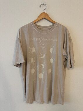 Smiley Originals Art of Happiness One Size Taupe Oversized Graphic T-Shirt